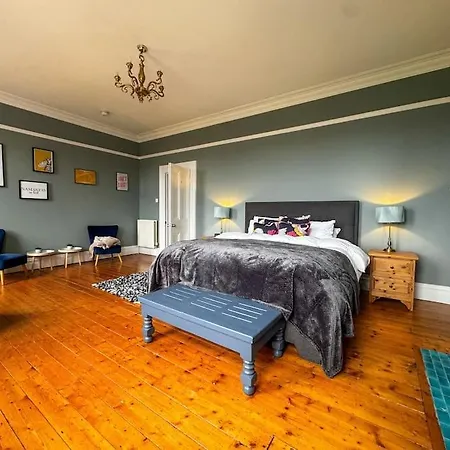 The Victorian Townhouse Portrush Villa Exterior photo